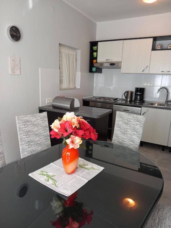 Apartments Sunag شيبينيك المظهر الخارجي الصورة