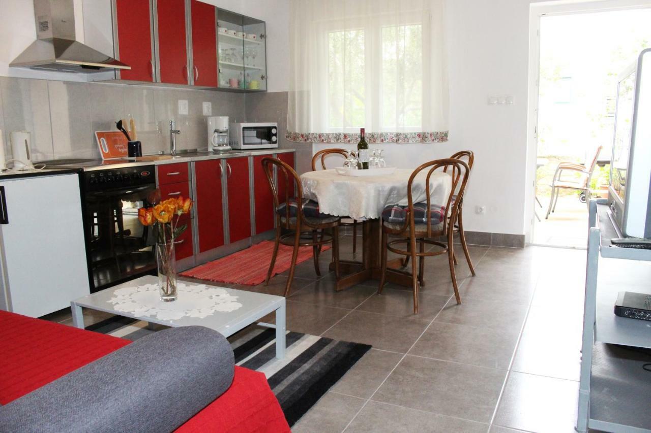 Apartments Sunag شيبينيك المظهر الخارجي الصورة